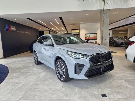 BMW X2 2.0 TURBO GASOLINA XDRIVE20I M SPORT STEPTRONIC BMW X2 2.0 TURBO GASOLINA XDRIVE20I M SPORT STEPTRONIC